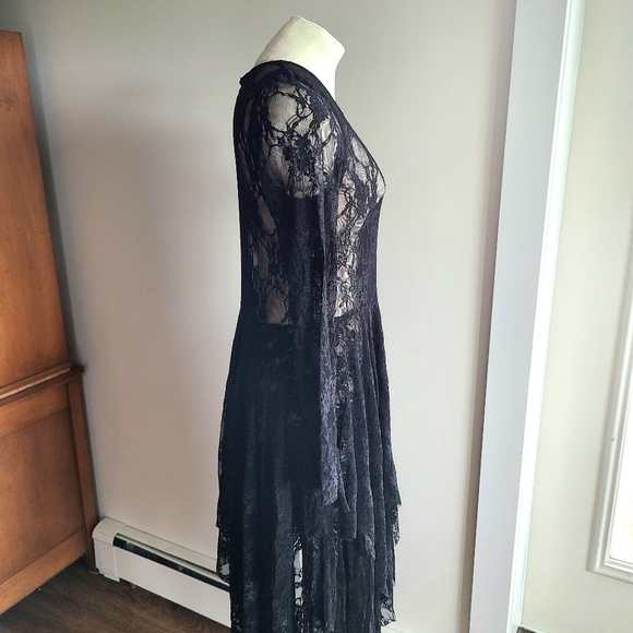 Easel Black Sheer Floral Lace Dress - Picture 5 of 10